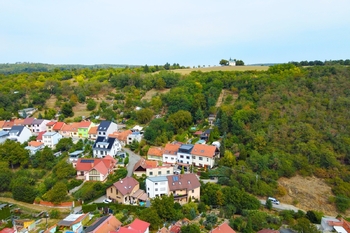 Prodej pozemku 1880 m², Brno