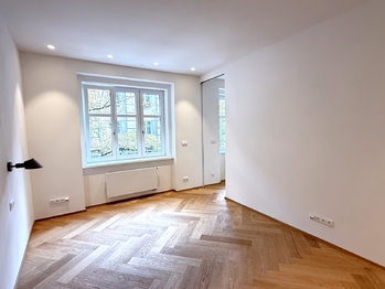 Pronájem bytu 2+kk v družstevním vlastnictví 55 m², Praha 9 - Vysočany