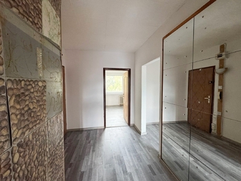 Chodba - Prodej bytu 3+1 v osobním vlastnictví 78 m², Ústí nad Labem