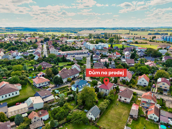 Prodej domu 300 m², Uhlířské Janovice