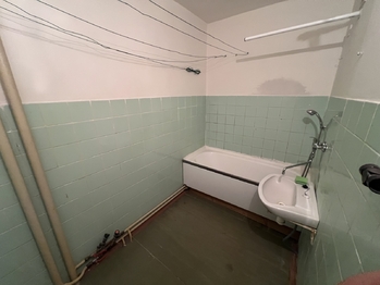Prodej bytu 3+1 v osobním vlastnictví 72 m², Chomutov