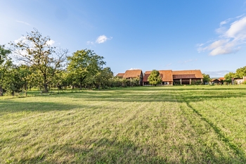 Prodej pozemku 2619 m², Ostroměř