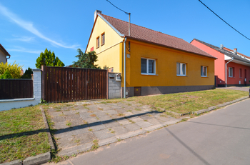 Prodej domu 135 m², Dubňany