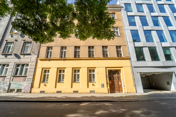 Prodej bytu 2+1 v osobním vlastnictví 62 m², Praha 8 - Karlín
