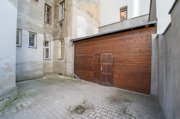Prodej bytu 2+1 v osobním vlastnictví 62 m², Praha 8 - Karlín