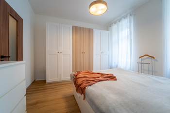 Prodej bytu 2+1 v osobním vlastnictví 62 m², Praha 8 - Karlín