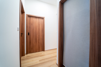 Prodej bytu 2+1 v osobním vlastnictví 62 m², Praha 8 - Karlín