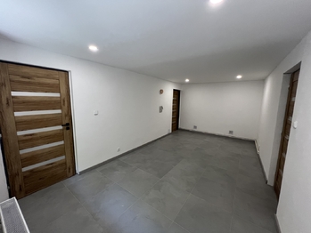 Prodej domu 160 m², Hrob