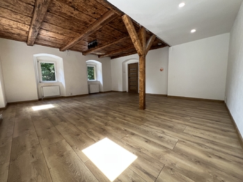 Prodej domu 160 m², Hrob