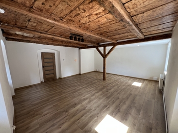 Prodej domu 160 m², Hrob