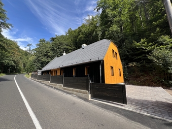 Prodej domu 160 m², Hrob