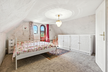 ložnice - první patro - Prodej domu 115 m², Struhařov