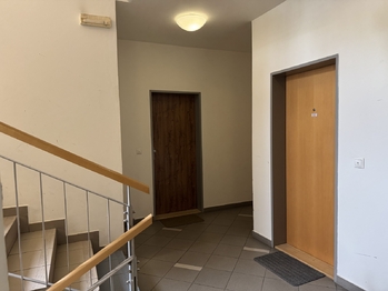 Pronájem bytu 1+kk v osobním vlastnictví 28 m², Praha 5 - Smíchov