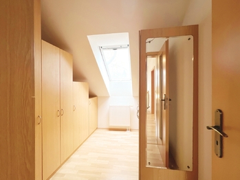 Prodej domu 153 m², Praha 9 - Klánovice