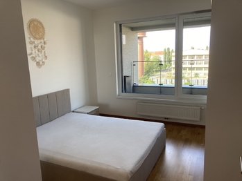 ložnice II. - Pronájem bytu 2+kk v osobním vlastnictví 63 m², Praha 9 - Vysočany