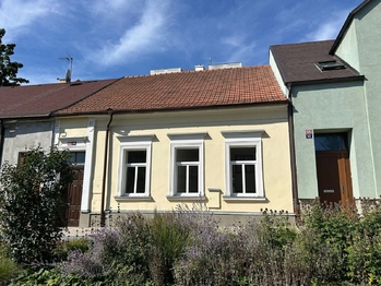 Pronájem domu 90 m², Benešov