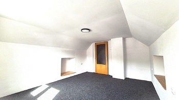 Pronájem domu 103 m², Želkovice