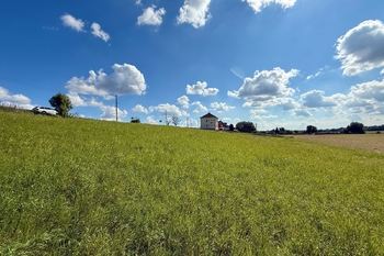 Prodej pozemku 1124 m², Benátky nad Jizerou