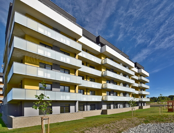 Západní pohled - Pronájem bytu 2+kk v osobním vlastnictví 86 m², České Budějovice