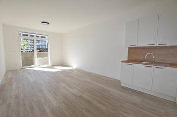 Obývák + kuch. kout - Pronájem bytu 2+kk v osobním vlastnictví 86 m², České Budějovice