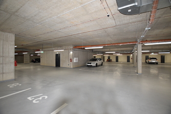 Garáž v I.NP - Pronájem bytu 2+kk v osobním vlastnictví 86 m², České Budějovice