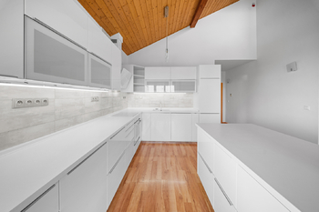 Prodej domu 187 m², Praha 5 - Zbraslav