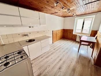 Kuchyň  - Prodej domu 121 m², Duchcov