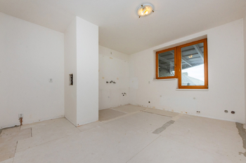 Prodej bytu 3+1 v osobním vlastnictví 144 m², Praha 6 - Veleslavín