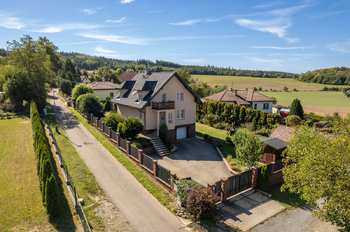 Prodej domu 243 m², Zvánovice