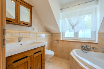 Prodej domu 243 m², Zvánovice