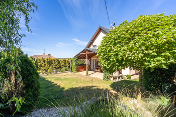 Prodej domu 243 m², Zvánovice