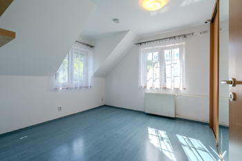 Prodej domu 243 m², Zvánovice