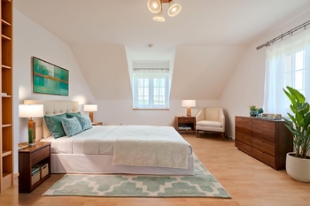 Prodej domu 243 m², Zvánovice