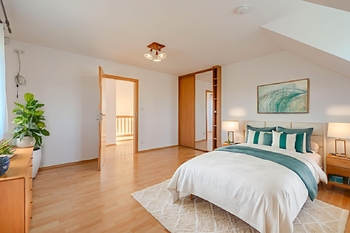 Prodej domu 243 m², Zvánovice