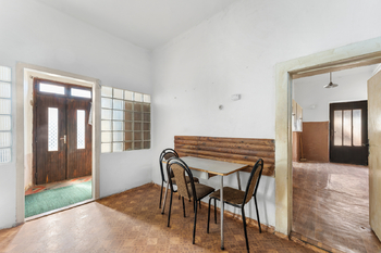 Prodej domu 205 m², Týnec nad Labem