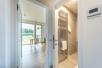 Vstupní chodba - Pronájem bytu 1+kk v osobním vlastnictví 41 m², Praha 6 - Dejvice