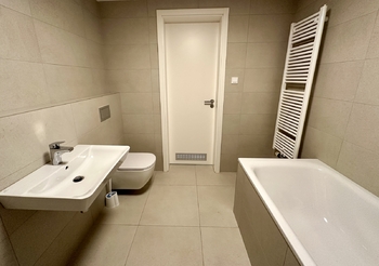 Pronájem bytu 1+kk v osobním vlastnictví 39 m², Praha 4 - Hodkovičky