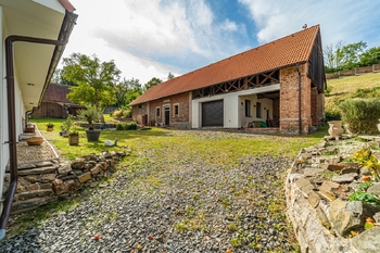Prodej domu 681 m², Stříbrná Skalice