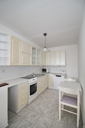 Prodej bytu 3+kk v osobním vlastnictví 69 m², Praha 4 - Chodov