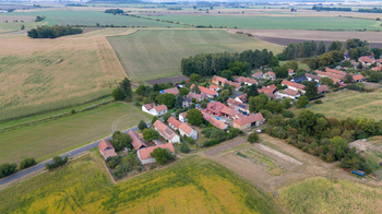 Prodej domu 268 m², Nový Dvůr