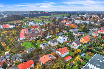 Prodej domu 240 m², Zbuzany