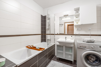 Prodej bytu 4+kk v osobním vlastnictví 122 m², Dolní Břežany