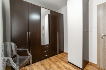 Prodej bytu 4+kk v osobním vlastnictví 122 m², Dolní Břežany