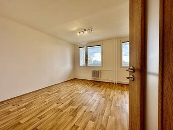 Pronájem bytu 1+kk v osobním vlastnictví 39 m², Kladno