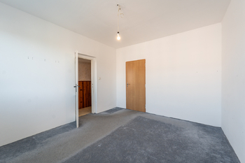 Prodej bytu 2+1 v osobním vlastnictví 53 m², Praha 6 - Veleslavín