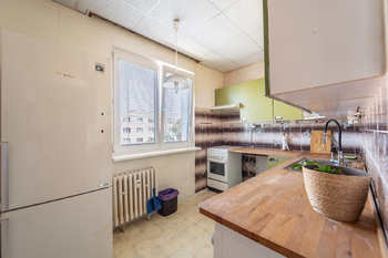 Prodej bytu 2+1 v osobním vlastnictví 53 m², Praha 6 - Veleslavín
