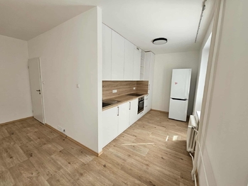 Pronájem bytu 2+1 v osobním vlastnictví 57 m², Blansko