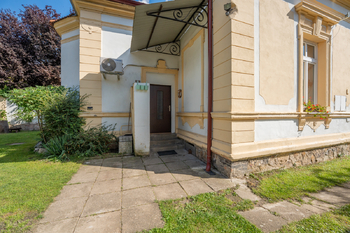 Prodej domu 215 m², Praha 9 - Čakovice