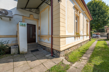 Prodej domu 215 m², Praha 9 - Čakovice