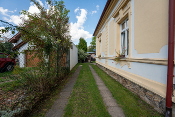 Prodej domu 215 m², Praha 9 - Čakovice